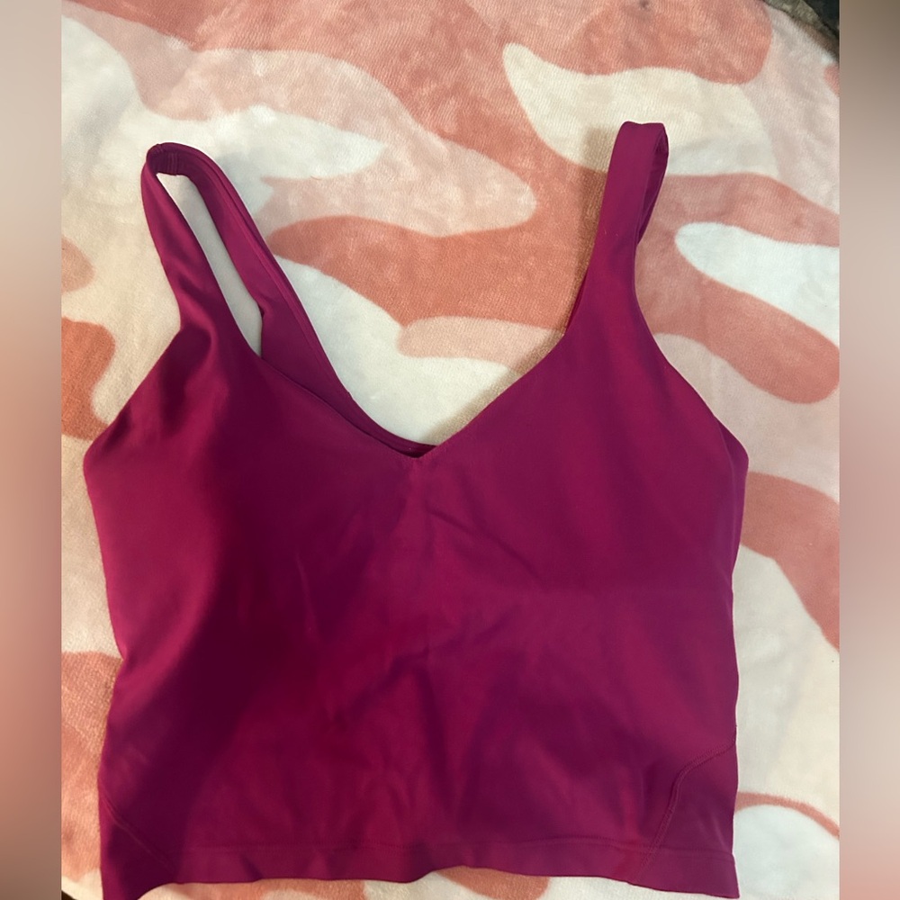 Cute crop top from lulu!!